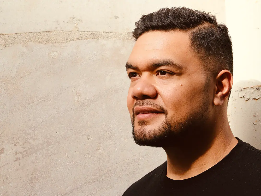 2025 Arts Foundation Te Tumu Toi Laureate Pene Pati (photo credit: Olivia Kahler)